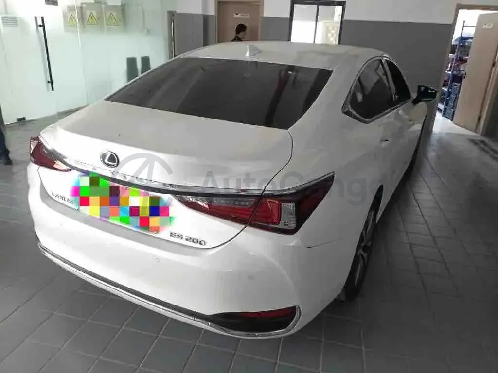 2021 Lexus ES 2.0L 173HP L4 CVT,autocango,china used car exporter,china ev exporter,chinese used car exporter,chinese used ev exporter