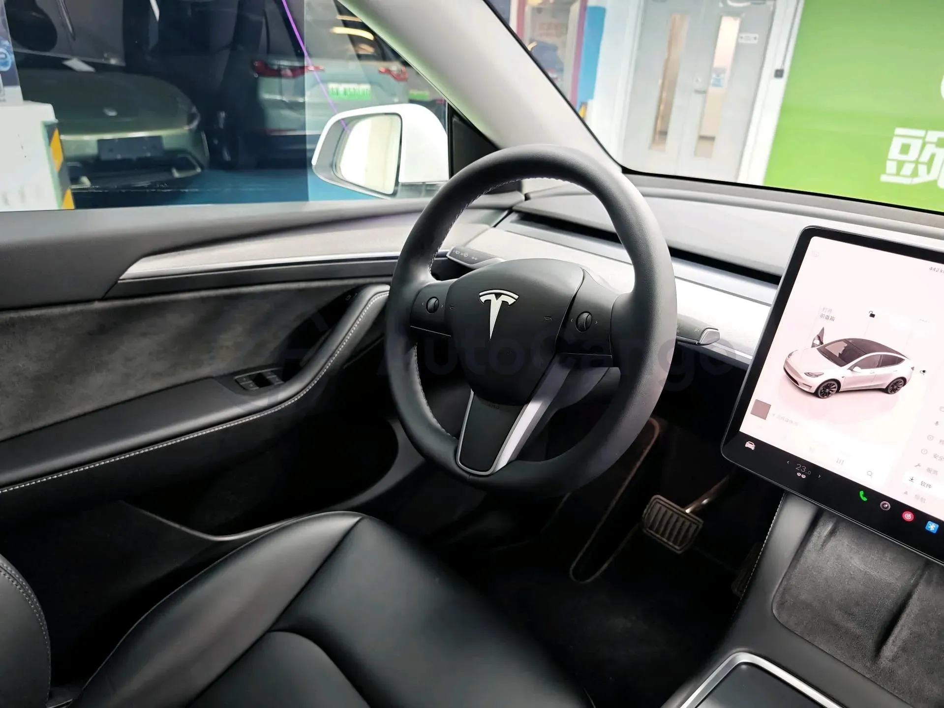 2024 Tesla Model Y BEV 78.4KWH,autocango,china used car exporter,china ev exporter,chinese used car exporter,chinese used ev exporter