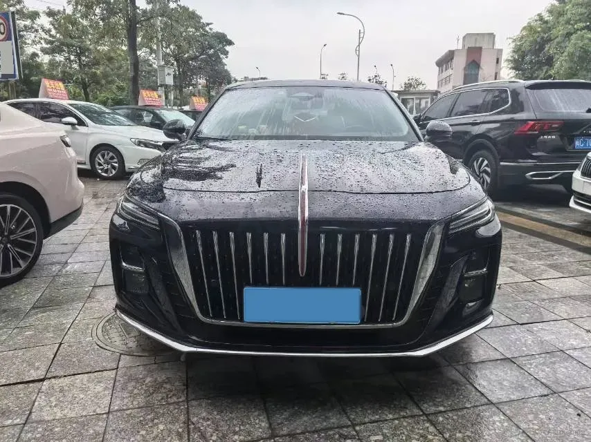 2023 HongQi H5 2.0T 224HP L4 8AT,autocango,china used car exporter,china ev exporter,chinese used car exporter,chinese used ev exporter