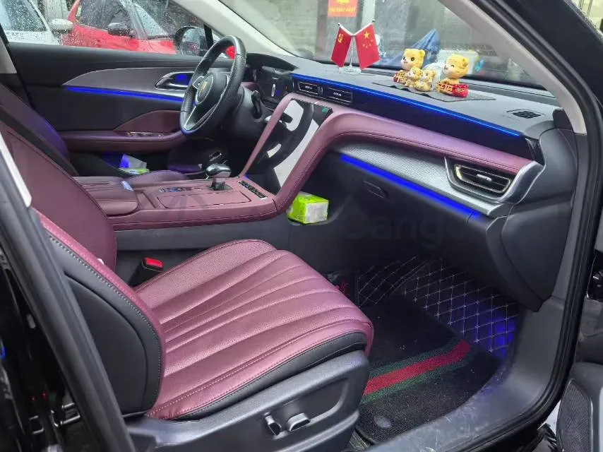 2023 HongQi H5 2.0T 224HP L4 8AT,autocango,china used car exporter,china ev exporter,chinese used car exporter,chinese used ev exporter