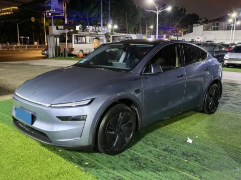 2025 TESLA MODEL Y,autocango,china used car exporter,china ev exporter,chinese used car exporter,chinese used ev exporter