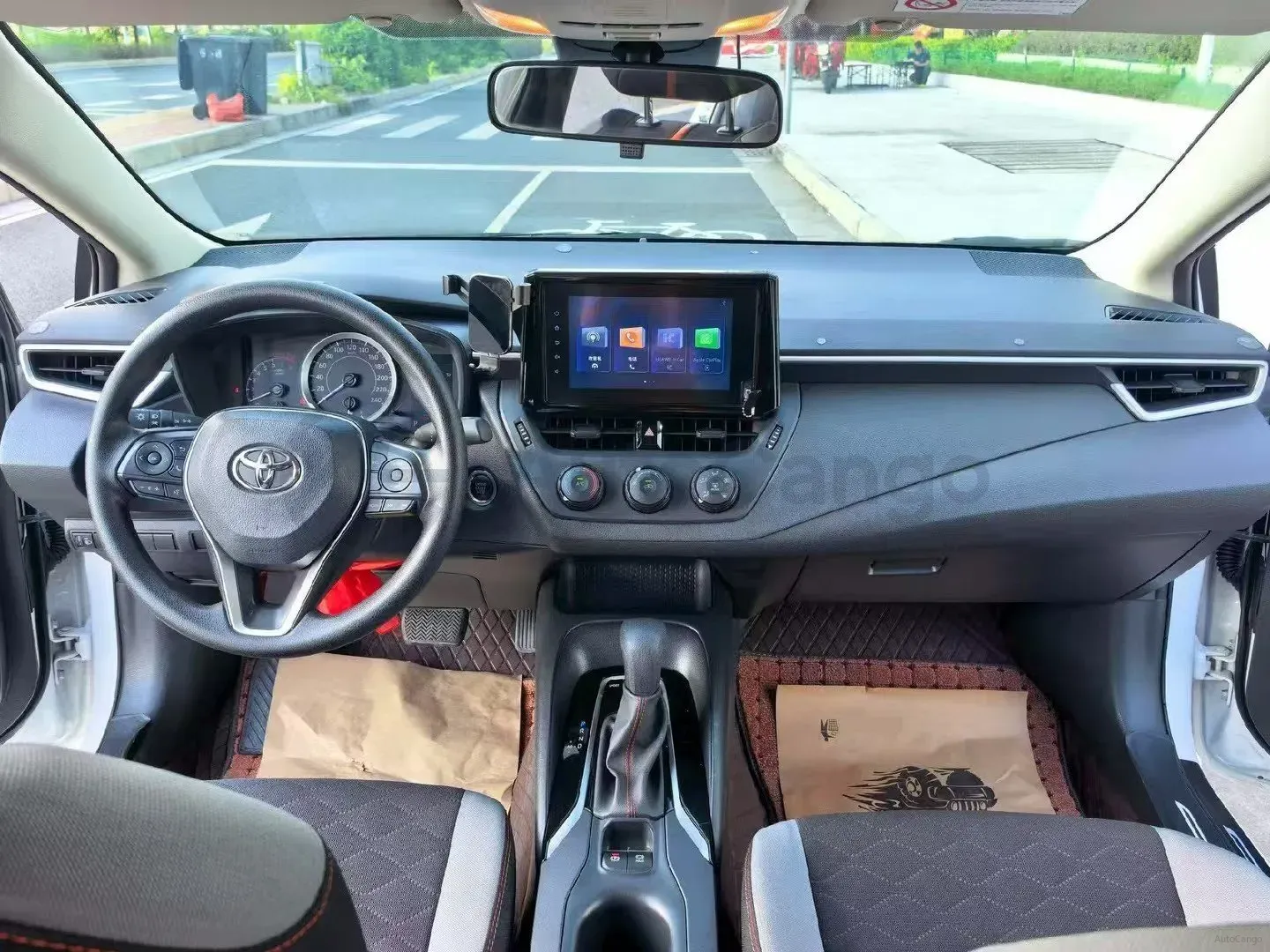 2022 Toyota Corolla 1.2T 116HP L4 CVT,autocango,china used car exporter,china ev exporter,chinese used car exporter,chinese used ev exporter