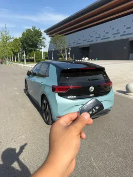 2025 Volkswagen ID.3 BEV 53.6KWH,autocango,china used car exporter,china ev exporter,chinese used car exporter,chinese used ev exporter