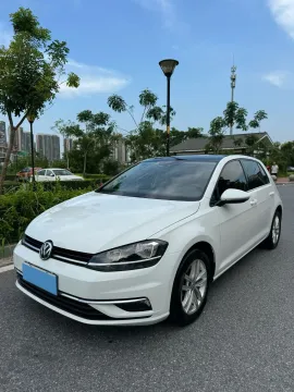 2018 VOLKSWAGEN GOLF,autocango,china used car exporter,china ev exporter,chinese used car exporter,chinese used ev exporter