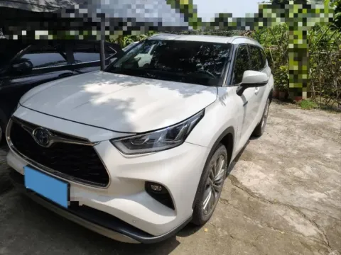 2022 TOYOTA HIGHLANDER,autocango,china used car exporter,china ev exporter,chinese used car exporter,chinese used ev exporter
