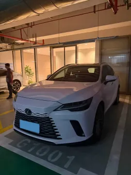 Lexus