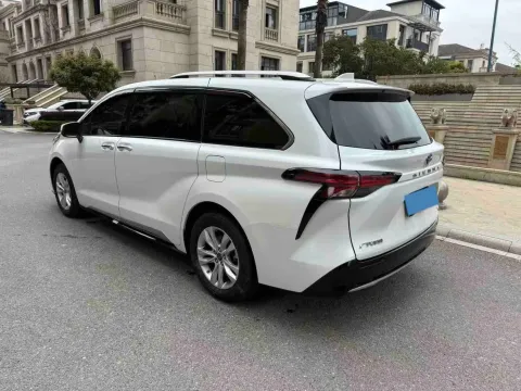 2021 Toyota Sienna 2.5L 192HP L4 E-CVT Hybrid,autocango,china used car exporter,china ev exporter,chinese used car exporter,chinese used ev exporter