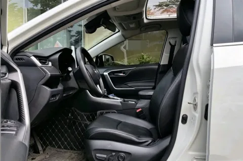 2021 Toyota RAV4 2.0L 171HP L4 CVT,autocango,china used car exporter,china ev exporter,chinese used car exporter,chinese used ev exporter