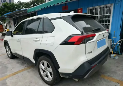 2021 Toyota RAV4 2.0L 171HP L4 CVT,autocango,china used car exporter,china ev exporter,chinese used car exporter,chinese used ev exporter