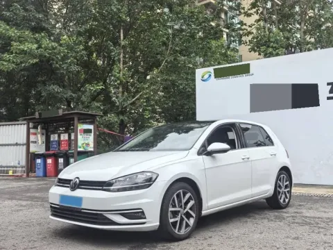 2019 VOLKSWAGEN GOLF,autocango,china used car exporter,china ev exporter,chinese used car exporter,chinese used ev exporter