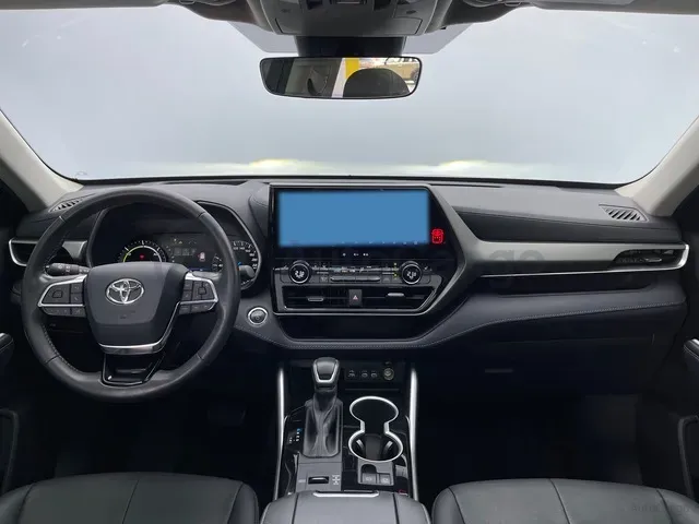 2023 Toyota Highlander 2.5L 189HP L4 E-CVT Hybrid,autocango,china used car exporter,china ev exporter,chinese used car exporter,chinese used ev exporter