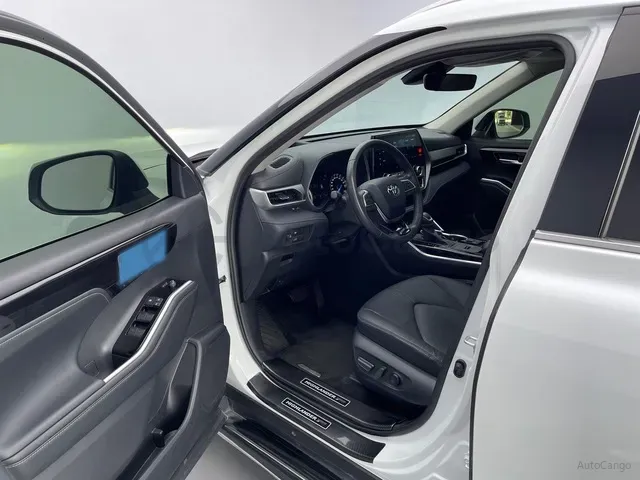 2023 Toyota Highlander 2.5L 189HP L4 E-CVT Hybrid,autocango,china used car exporter,china ev exporter,chinese used car exporter,chinese used ev exporter