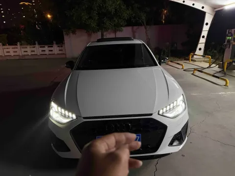 2024 Audi A4L 2.0T 190HP L4 7DCT,autocango,china used car exporter,china ev exporter,chinese used car exporter,chinese used ev exporter