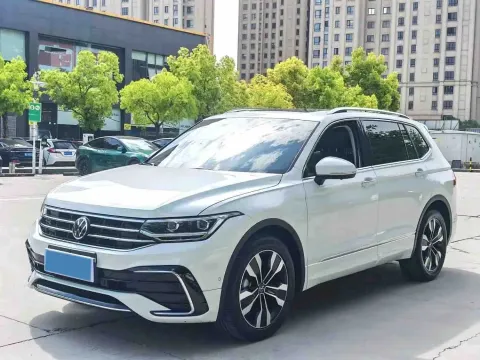 2024 VOLKSWAGEN TIGUAN L,autocango,china used car exporter,china ev exporter,chinese used car exporter,chinese used ev exporter