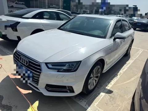 2019 Audi A4L 2.0T 190HP L4 7DCT,autocango,china used car exporter,china ev exporter,chinese used car exporter,chinese used ev exporter