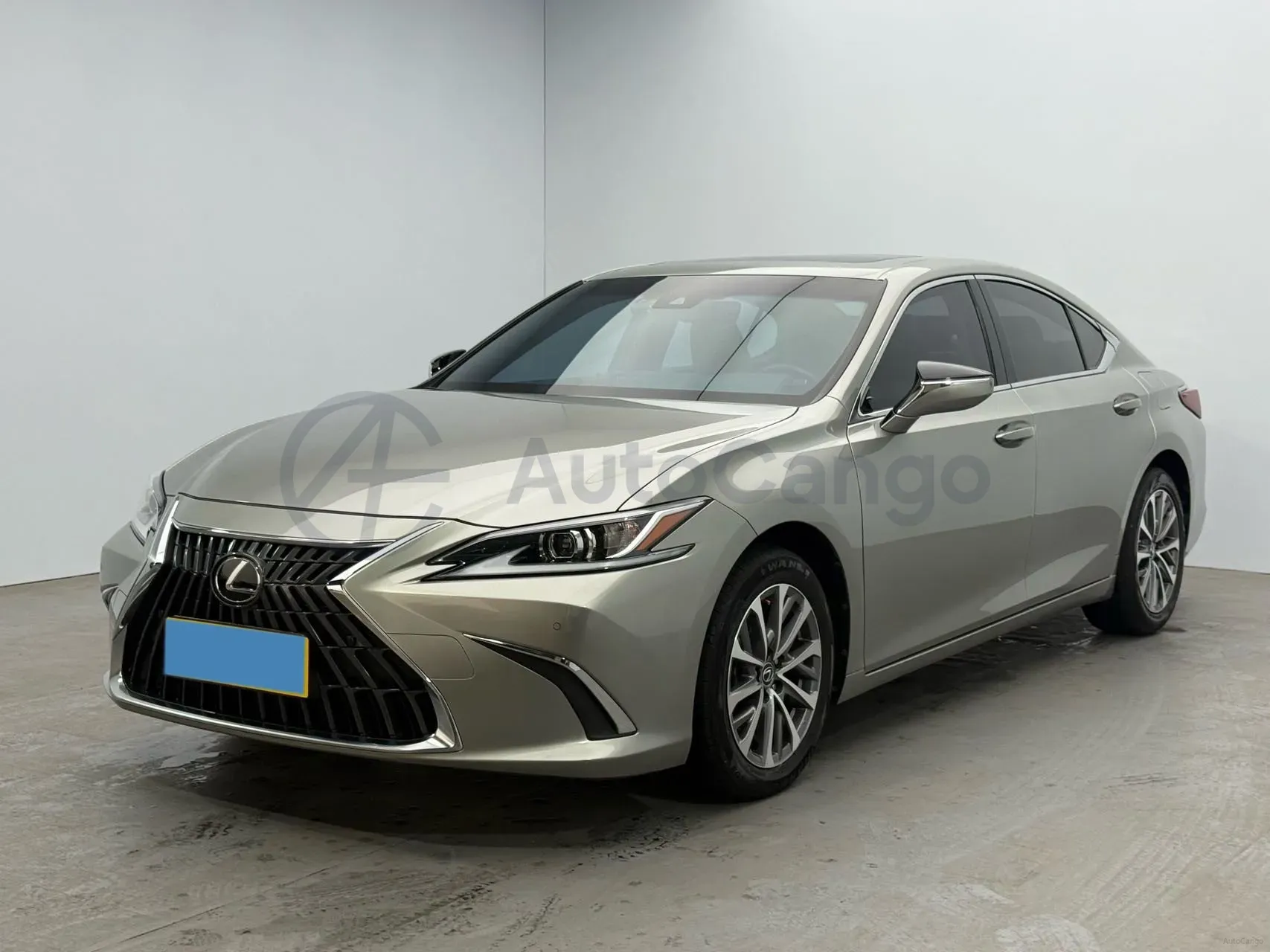 2022 Lexus ES 2.0L 173HP L4 CVT,autocango,china used car exporter,china ev exporter,chinese used car exporter,chinese used ev exporter