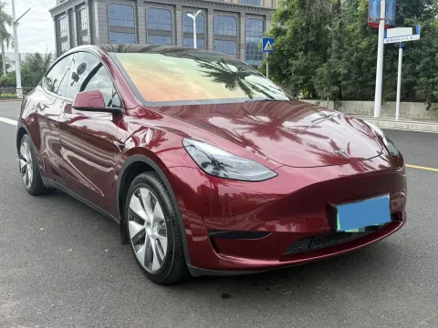 2022 Tesla Model Y BEV 60KWH