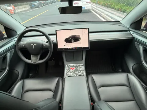 2022 Tesla Model Y BEV 60KWH
