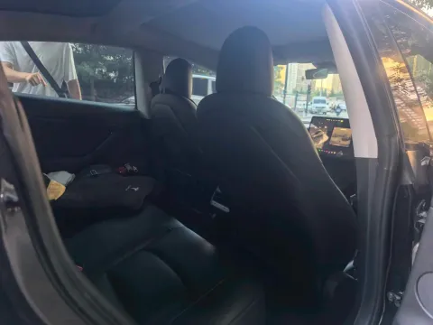 2022 Tesla Model 3 BEV 60KWH