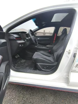 2022 Geely Binray 1.5T 181HP L4 7DCT