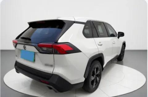 2021 Toyota RAV4 2.0L 171HP L4 CVT