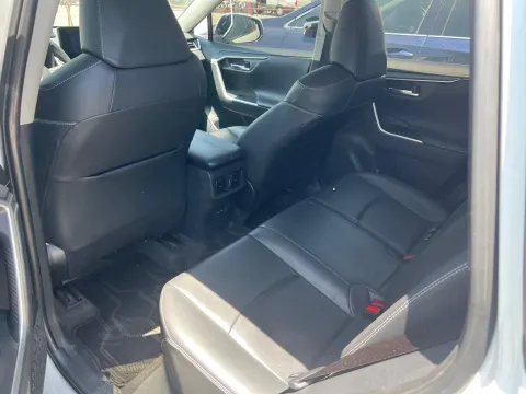 2023 Toyota RAV4 2.0L 171HP L4 CVT,autocango,china used car exporter,china ev exporter,chinese used car exporter,chinese used ev exporter