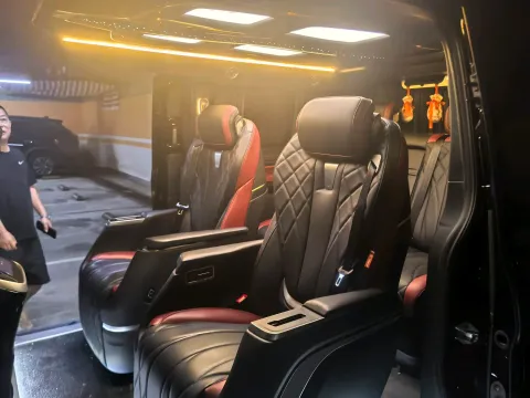 2024 Ford Tourneo 2.0T 220HP L4 9AT