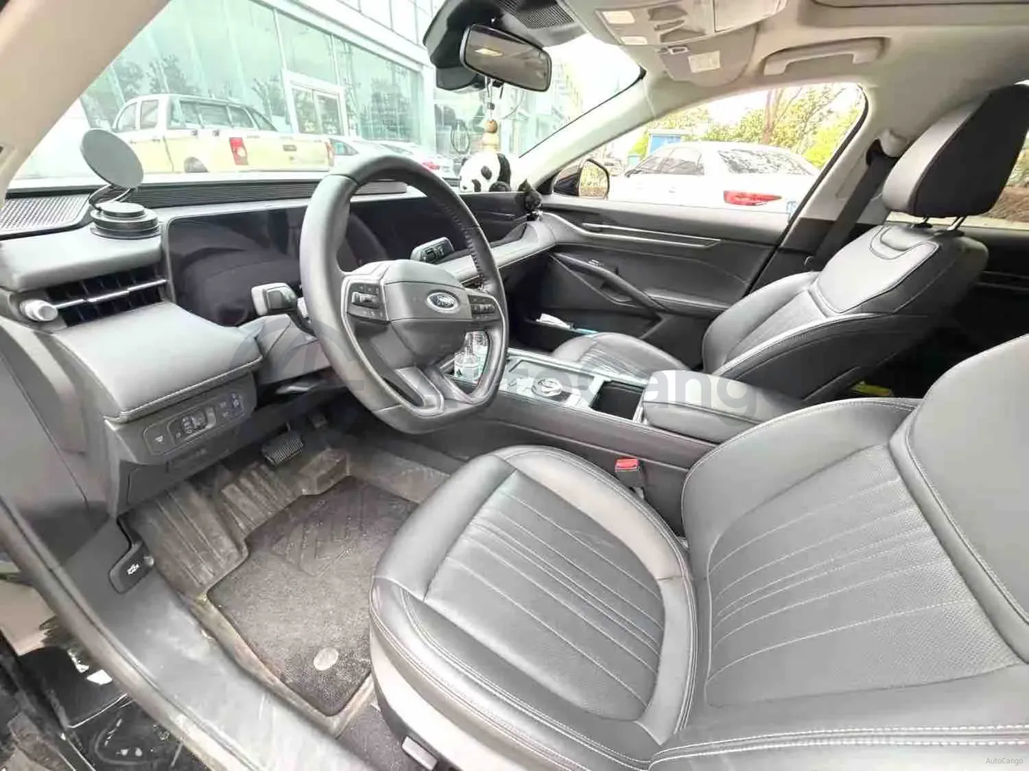 2025 Ford Mondeo 2.0T 254HP L4 8AT,autocango,china used car exporter,china ev exporter,chinese used car exporter,chinese used ev exporter