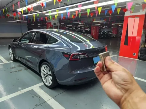 2019 Tesla Model 3 BEV 81KWH
