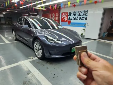 2019 Tesla Model 3 BEV 81KWH