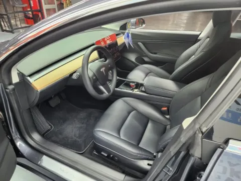 2019 Tesla Model 3 BEV 81KWH