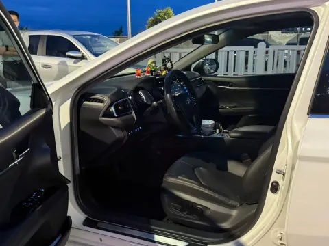 2019 Toyota Camry 2.0L 178HP L4 CVT,autocango,china used car exporter,china ev exporter,chinese used car exporter,chinese used ev exporter