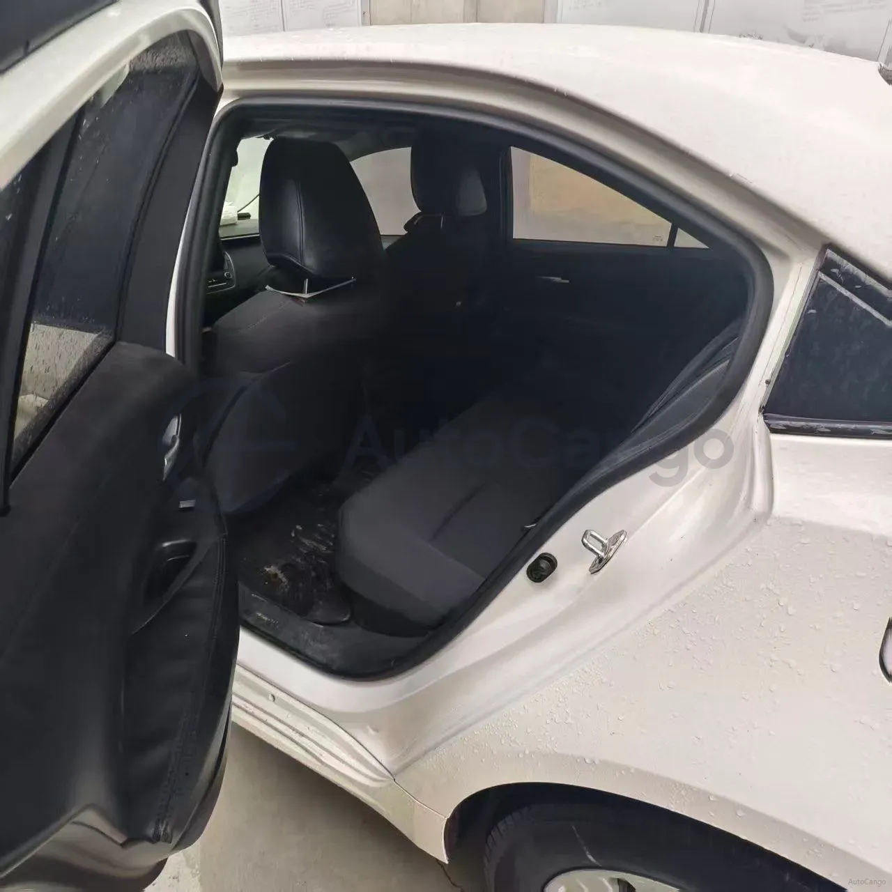 2022 Toyota Corolla 1.8L 98HP L4 E-CVT Hybrid,autocango,china used car exporter,china ev exporter,chinese used car exporter,chinese used ev exporter