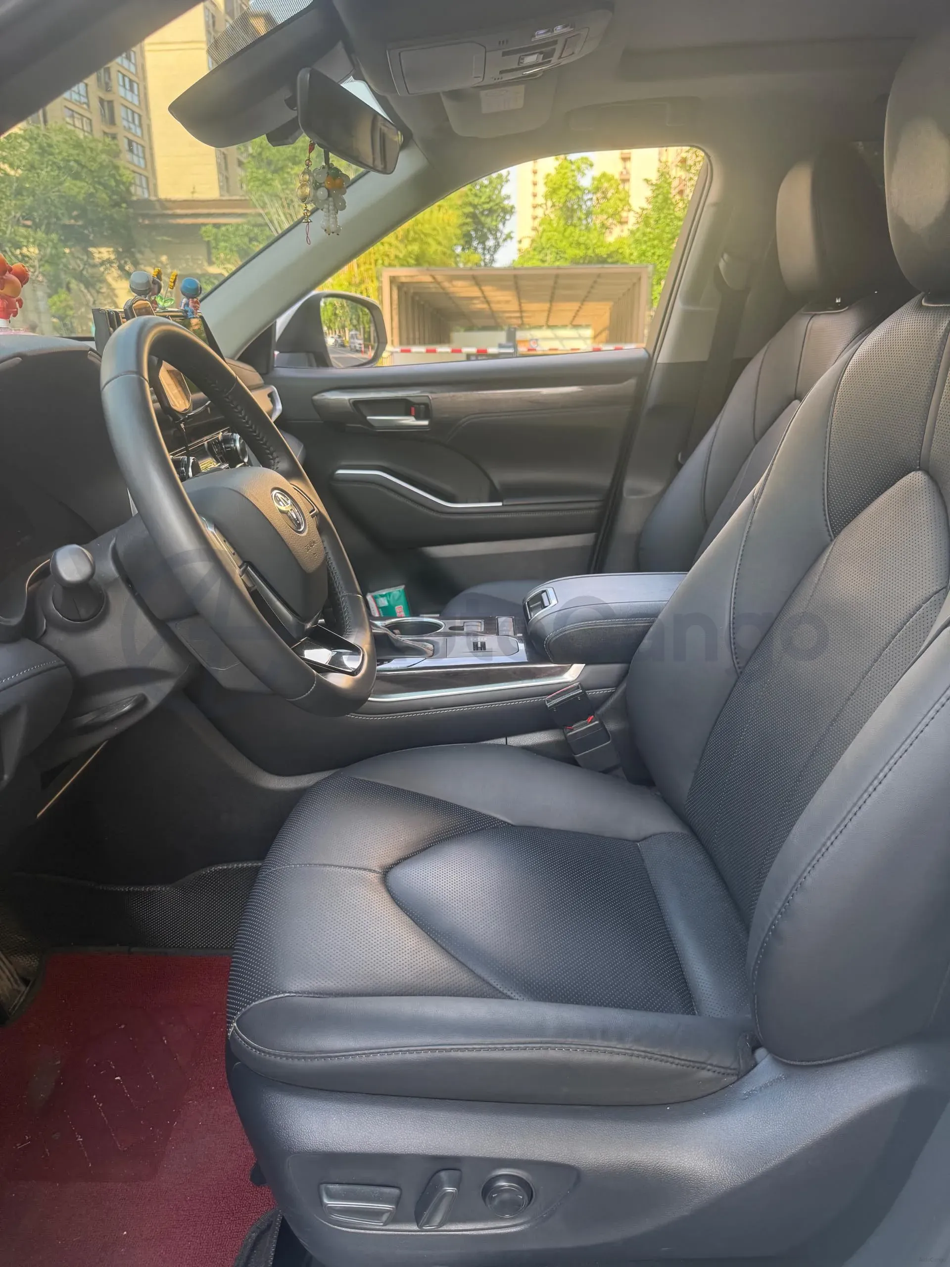 2024 Toyota Highlander 2.5L 189HP L4 E-CVT Hybrid,autocango,china used car exporter,china ev exporter,chinese used car exporter,chinese used ev exporter