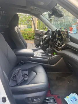 2024 Toyota Highlander 2.5L 189HP L4 E-CVT Hybrid