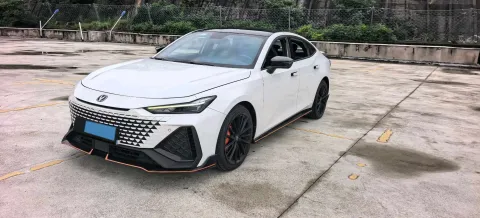 2022 CHANGAN UNI-V,autocango,china used car exporter,china ev exporter,chinese used car exporter,chinese used ev exporter