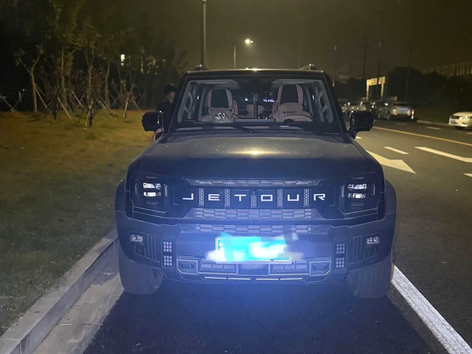 2023 Jetour Traveller 1.5T 184HP L4 7DCT,autocango,china used car exporter,china ev exporter,chinese used car exporter,chinese used ev exporter