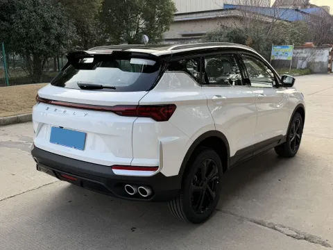2025 Geely Coolray 1.5T 181HP L4 7DCT
