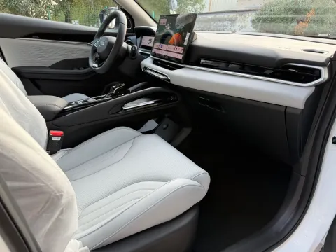 2025 Geely Coolray 1.5T 181HP L4 7DCT