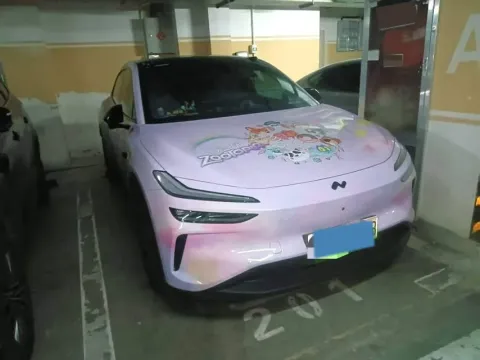 2025 ONVO L60 BEV