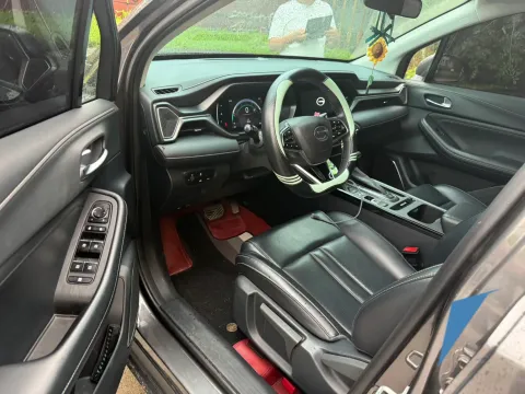 2021 GAC Trumpchi GS4 1.5T 169HP L4 6AT,autocango,china used car exporter,china ev exporter,chinese used car exporter,chinese used ev exporter