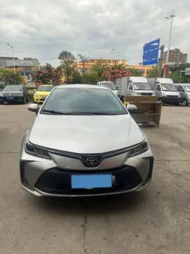 2023 Toyota Corolla 1.8L 98HP L4 E-CVT Hybrid