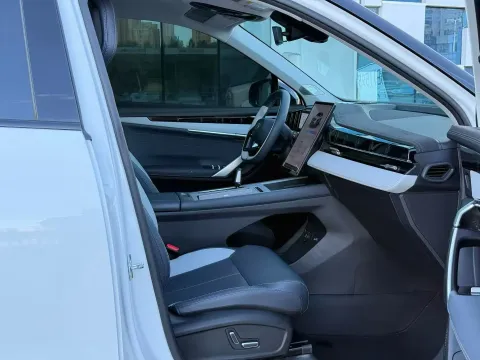 2024 Geely StarRay 1.5T 181HP L4 7DCT