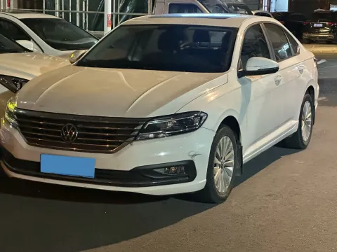 2021 VOLKSWAGEN LAVIDA,autocango,china used car exporter,china ev exporter,chinese used car exporter,chinese used ev exporter