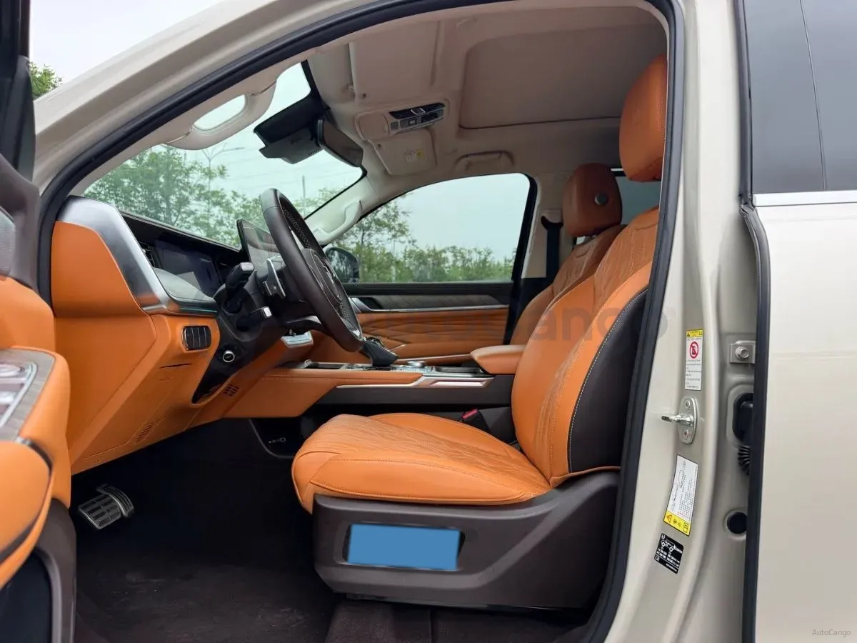 2023 Tank 500 2.0T 252HP L4 9AT PHEV 37.1KWH,autocango,china used car exporter,china ev exporter,chinese used car exporter,chinese used ev exporter