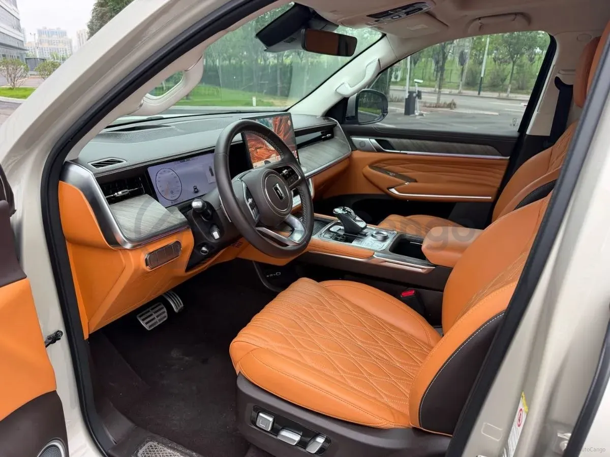 2023 Tank 500 2.0T 252HP L4 9AT PHEV 37.1KWH,autocango,china used car exporter,china ev exporter,chinese used car exporter,chinese used ev exporter