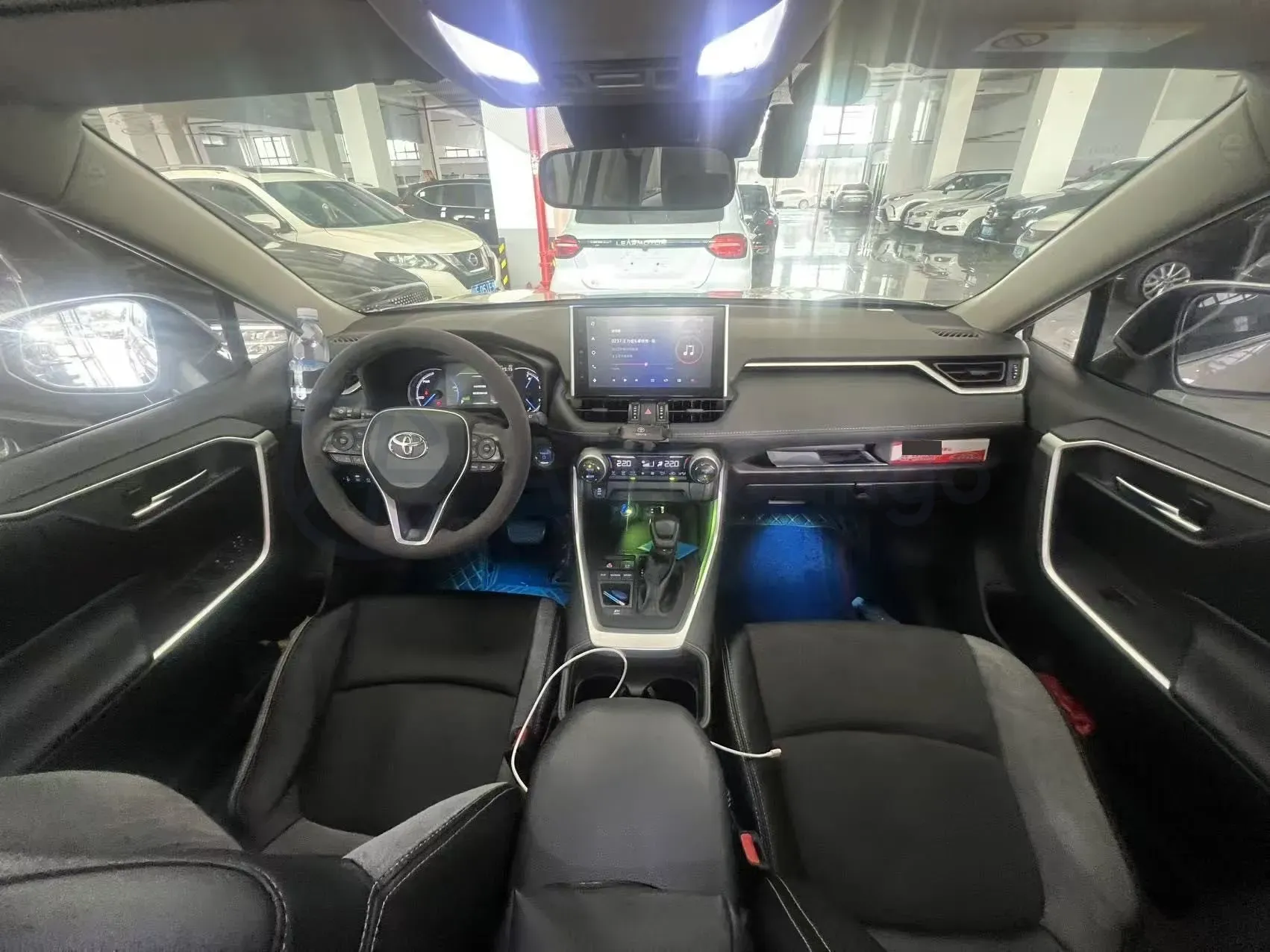 2021 Toyota RAV4 2.5L 178HP L4 E-CVT Hybrid,autocango,china used car exporter,china ev exporter,chinese used car exporter,chinese used ev exporter
