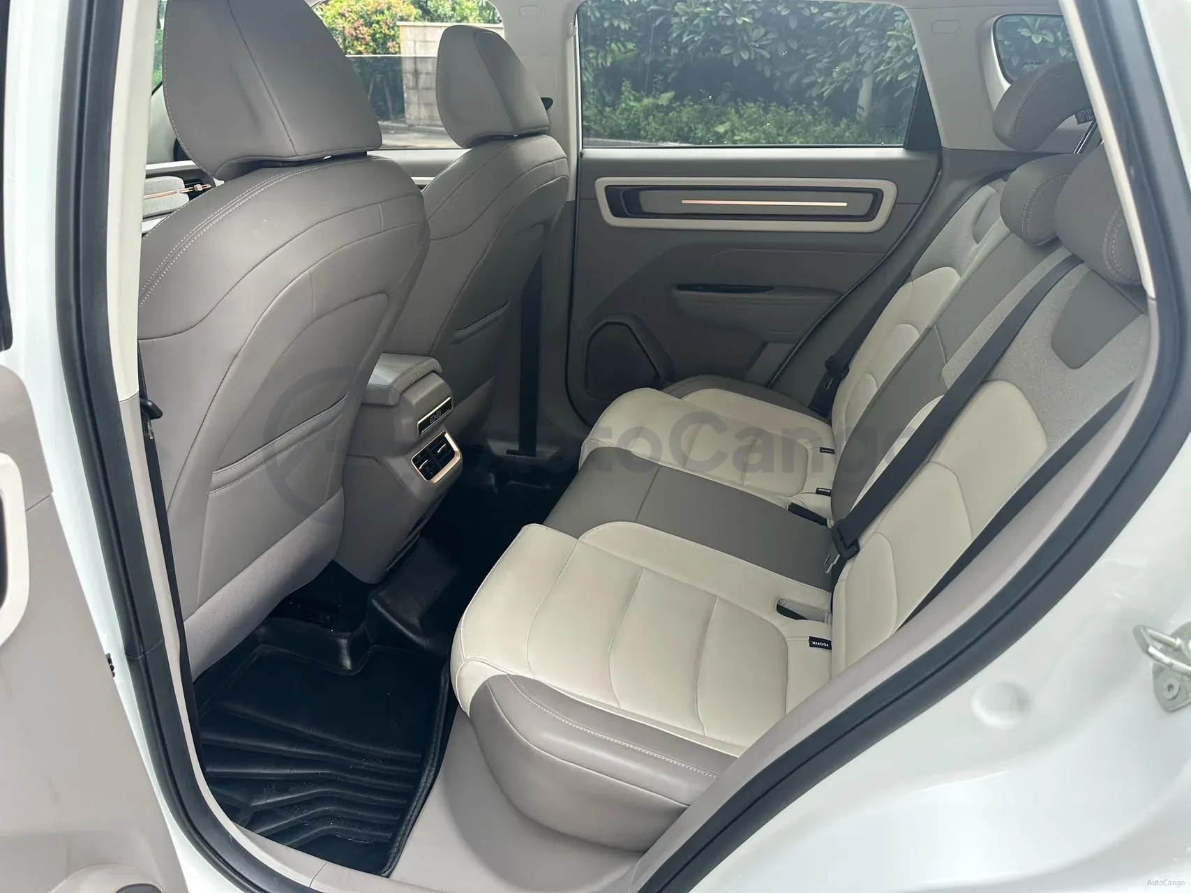 2023 Geely ICON 1.5T 181HP L4 7DCT,autocango,china used car exporter,china ev exporter,chinese used car exporter,chinese used ev exporter