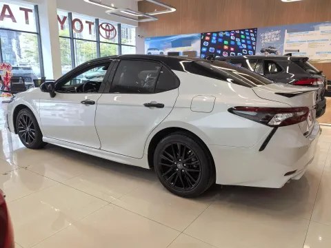 2022 Toyota Camry 2.0L 178HP L4 CVT