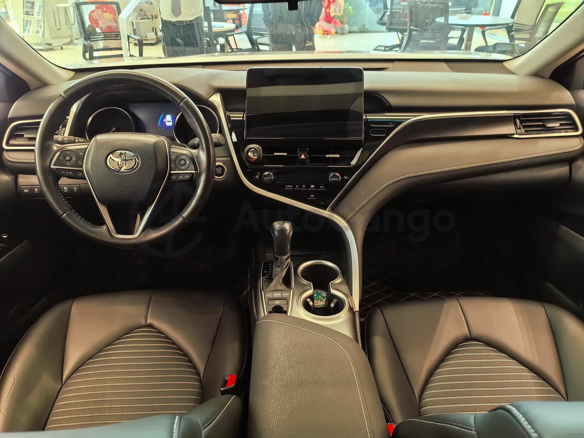2022 Toyota Camry 2.0L 178HP L4 CVT,autocango,china used car exporter,china ev exporter,chinese used car exporter,chinese used ev exporter